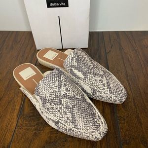 Dolce Vita Halee Flat Mule Stone Snake Print 6.5